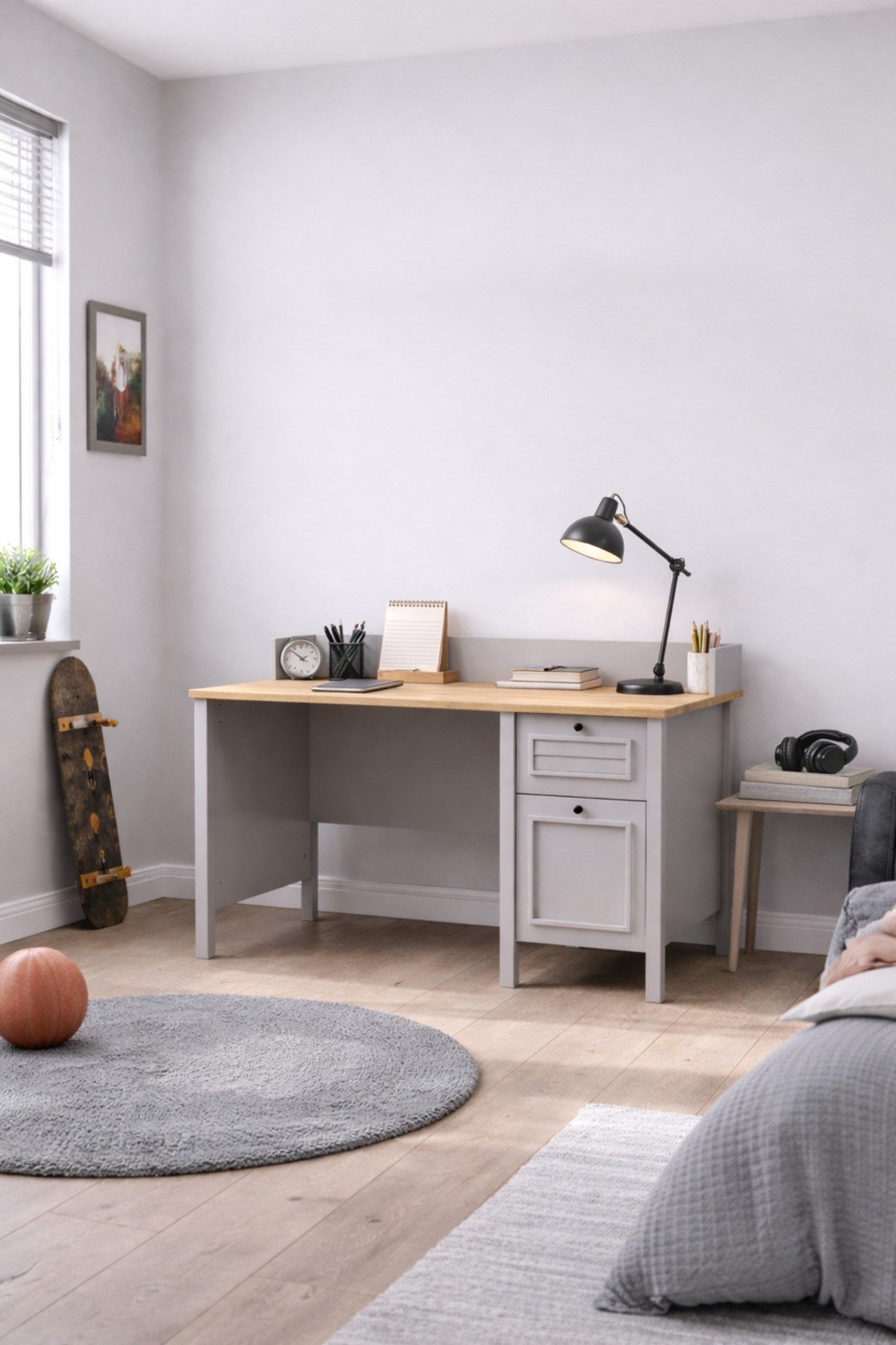 Taiga Çekmeceli Çalışma Masası 120x87x65 cm Buz Gri - Retro Tasarım